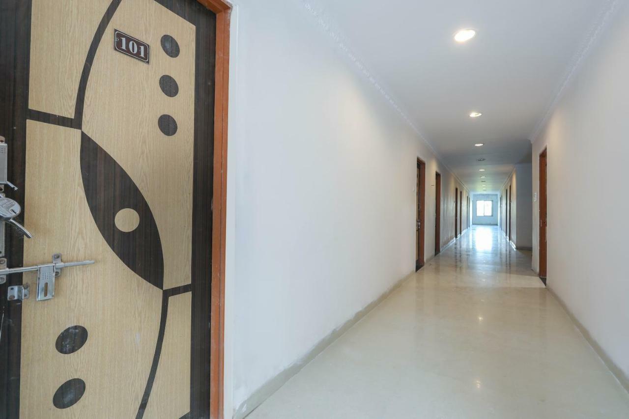 Oyo 43851 Hotel Virasat Mandu Exterior photo